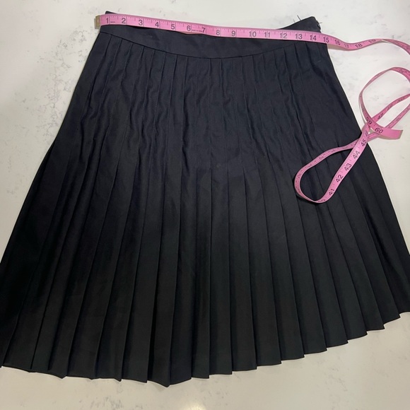 Tion Design Black Pleated Midi Skirt for Cocktail - Picture 10 of 14